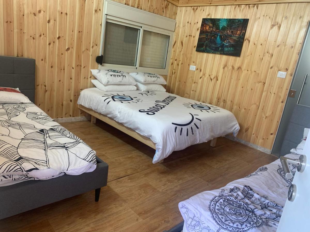 מפגש הדובדבן Apartment Buq'ata Екстериор снимка